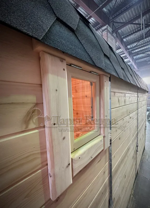 Баня-бочка «Пентагон» с боковым входом и панорамным окном