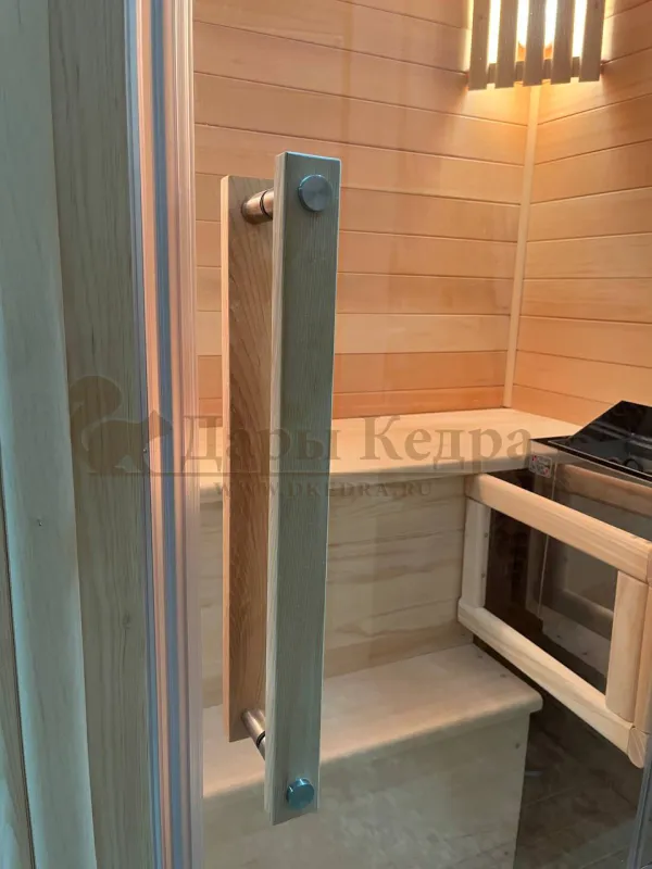 Трехместная угловая финская «Элит» сауна кабина из кедра и липы с электрокаменкой